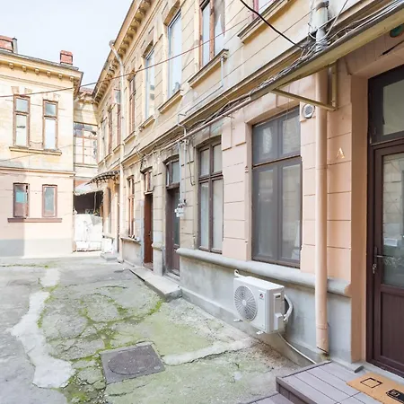 Apartman Urban Walls 5c